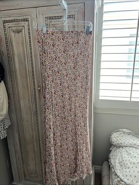 Cottage core vibe, Audrey 3+1 Pink Floral Maxi Skirt